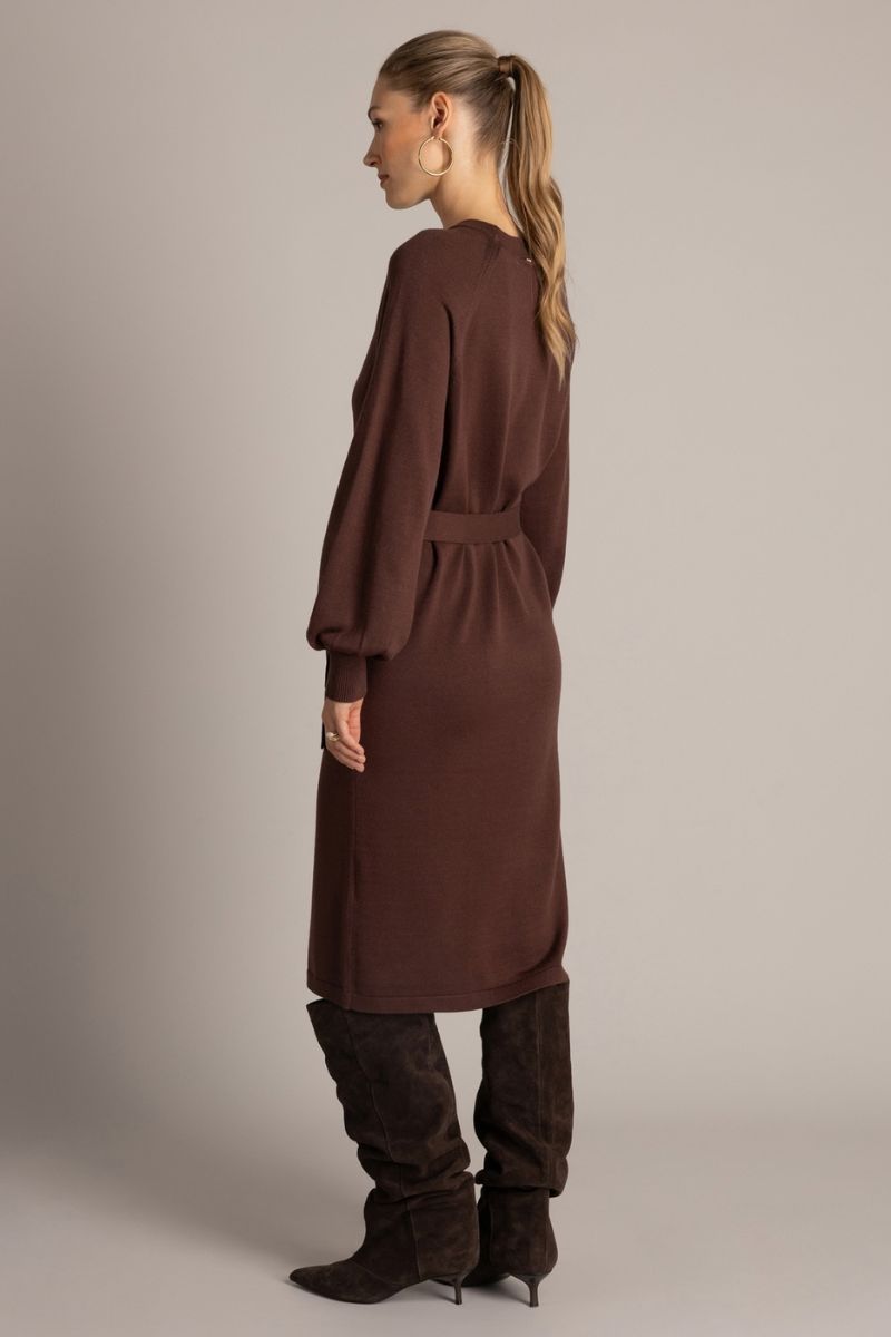 Yest Neva Essential jurk in Red Brown